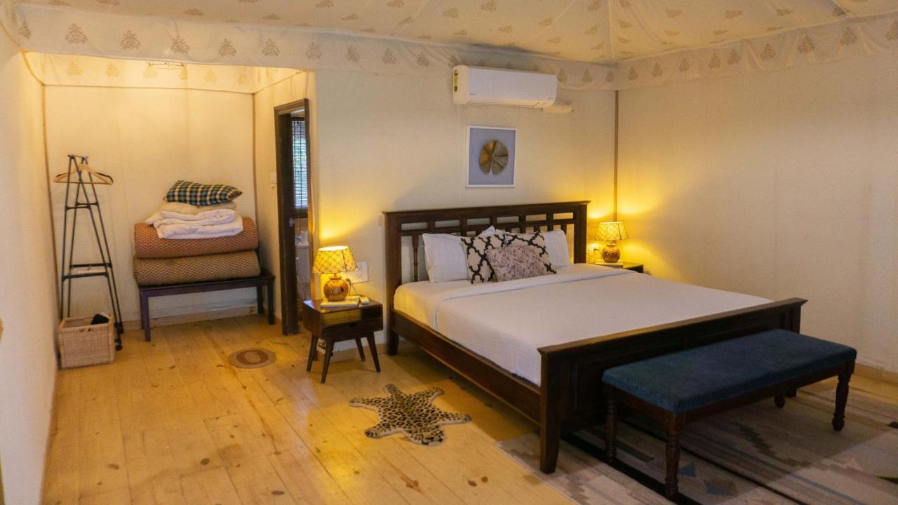 16 Bedouin Hotel Hosur Exterior photo